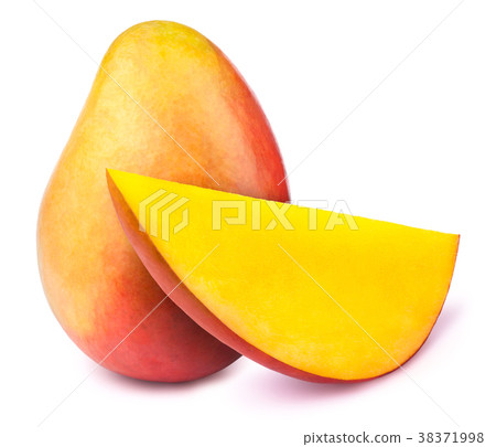 Mango with slice isolated 38371998