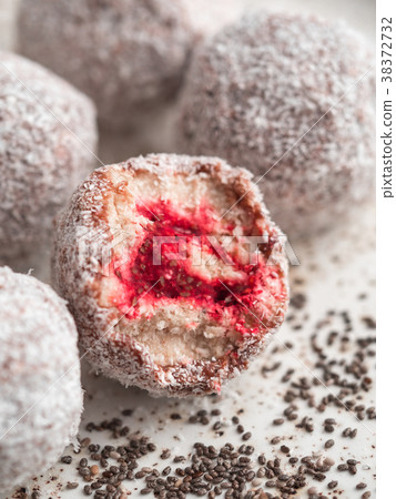 Raw lamington bliss balls with raspberries chia 38372732