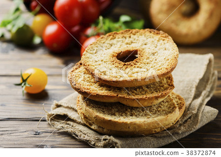 Traditional italian bread frisella  38372874