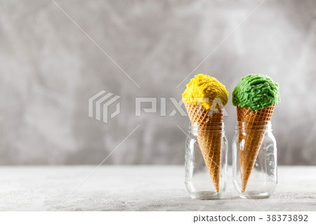 Ice cream cone Ice cream cone 38373892
