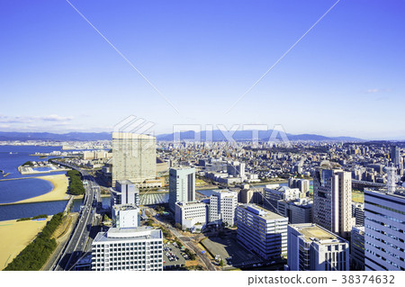Beautiful streets of Fukuoka Beautiful streets of Fukuoka 38374632