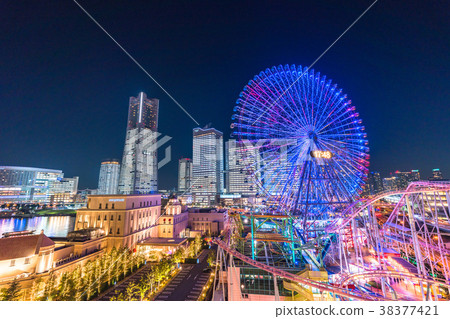 "Kanagawa Prefecture" Yokohama Minatomirai, whole building light up night view "Kanagawa Prefecture" Yokohama Minatomirai, whole building light up night view 38377421