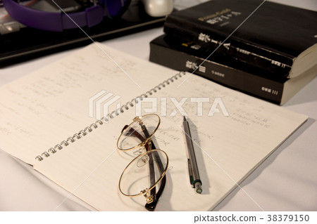 Image of learning 38379150