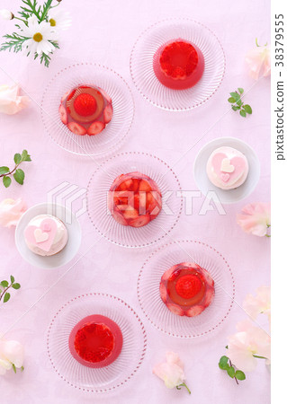 Strawberry Jelly Amaou Jelly 38379555