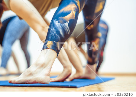 girl doing yoga in the hall 38380210