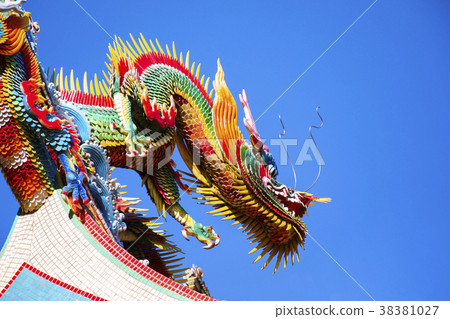 中國宗教，寺廟寺廟屋頂，龍，中國宗教，寺廟屋頂，龍，寺廟屋頂，龍 38381027