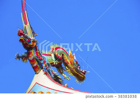 中國宗教，寺廟寺廟屋頂，龍，中國宗教，寺廟屋頂，龍，寺廟屋頂，龍 38381038