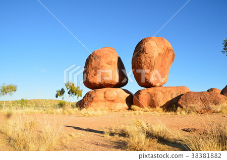 Devil's Marble 38381882