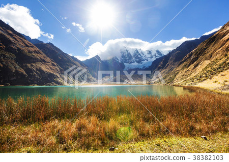 Cordillera 38382103