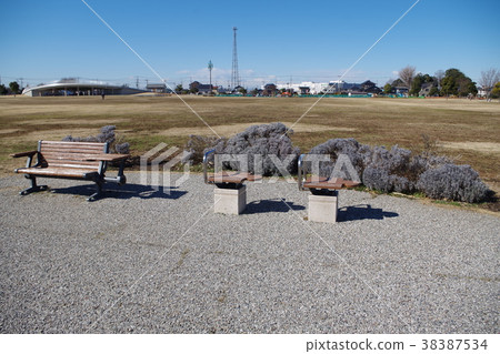 Green hill park bench 38387534