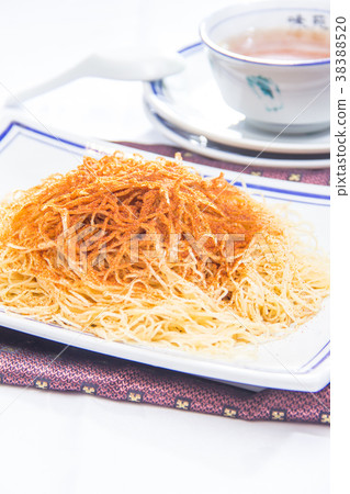 dried noodles 38388520