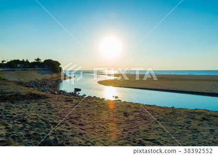 Seaside sunset sunset at sea Seaside sunset Yong'an fishing port Taiwan Seaside seaside Seaside sun 38392552