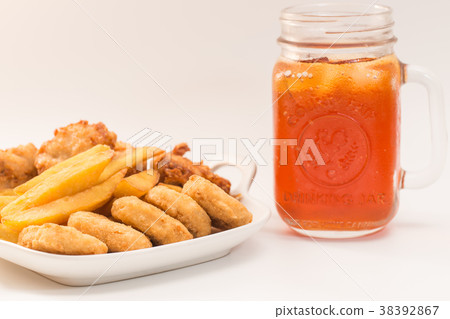 炸雞,薯條,雞塊,Fried chicken, fried food,French fries 炸雞,薯條,雞塊,Fried chicken, fried food,French fries 38392867