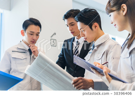 Businessman, maintenance management 38396406