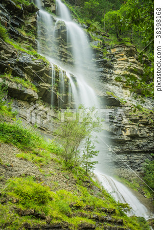 aterfall in the spanish national park Ordesa  38398168