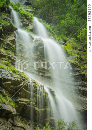 aterfall in the spanish national park Ordesa aterfall in the spanish national park Ordesa 38398169