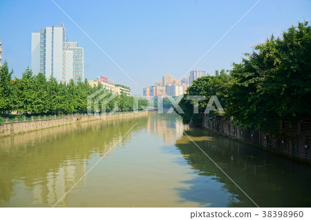 Chengdu Chengdu 38398960