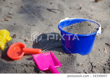 Sandbird set 38399007