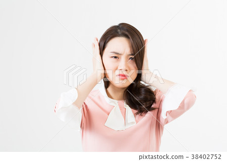 女性頭痛生活方式壓力緊張 38402752