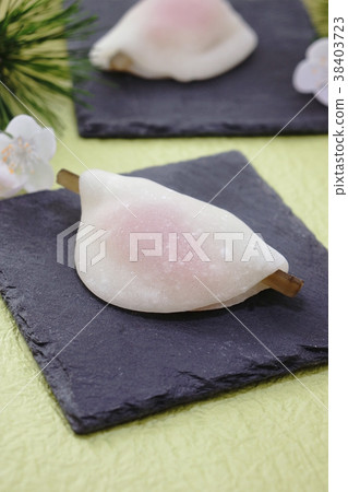 Petal Mochi Petal Mochi 38403723