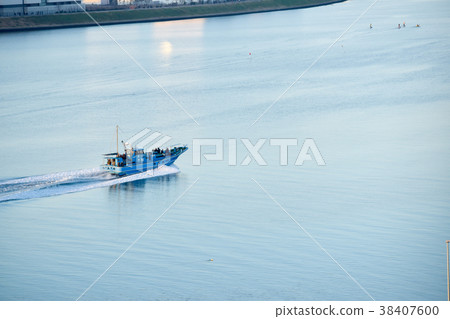 Ship water surface sea surface fishery industry Japan Ship water surface sea surface fishery industry Japan 38407600