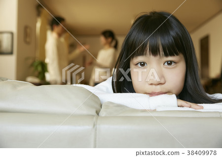 已婚的葡萄藤和兒童 已婚的葡萄藤和兒童 38409978