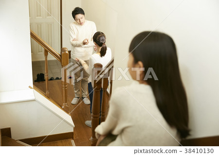 已婚的葡萄藤和兒童 已婚的葡萄藤和兒童 38410130