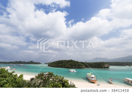 Scenery of Kawahira Bay 38411458