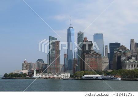Manhattan distant view Manhattan distant view 38412753
