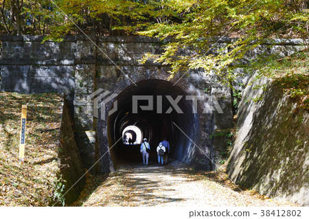 Apt的道路徒步旅行路線（[重要文化財產]參觀Suigaki的第三座橋，前Maruyama變電站，Suigaki湖等） 38412802