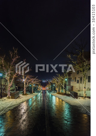 Night view of motomachi slope 38415103