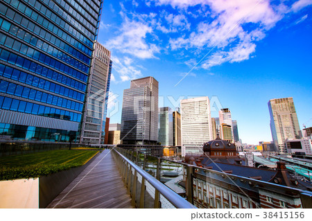 skyscraper  38415156