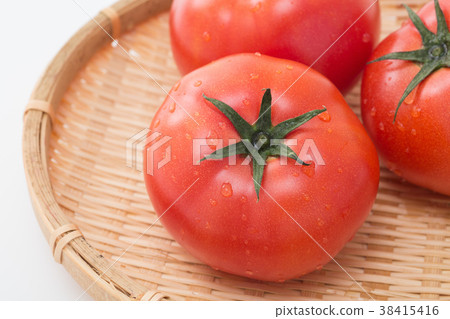Tomato   38415416