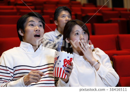 男人和女人看電影 38416511