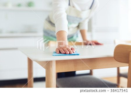 Cleaning housewife table Cleaning housewife table 38417541