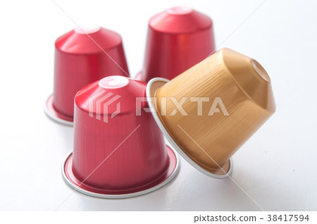 colorful espresso coffee doses  38417594