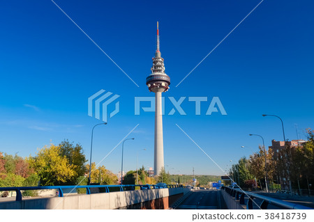 Madrid Radio Tower Torrespana Torrespaña Madrid Radio Tower Torrespana Torrespaña 38418739