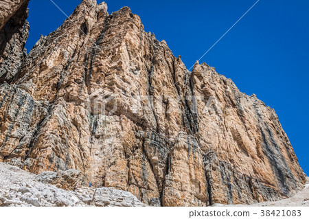 Sass Pordoi south face(2952 m)in Gruppo del Sella Sass Pordoi south face(2952 m)in Gruppo del Sella 38421083