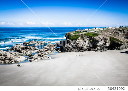 Playa de las Catedrales - Beautiful beach  38421092