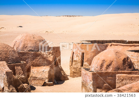 Buildings in Ong Jemel, Tunisia. Ong Jemel Buildings in Ong Jemel, Tunisia. Ong Jemel 38421563