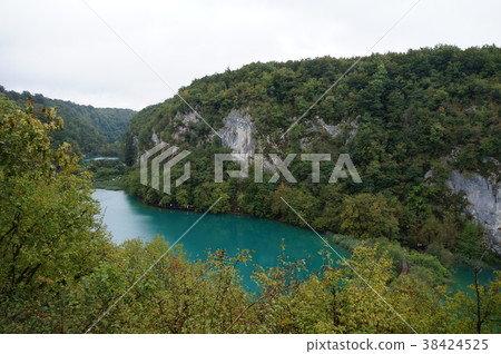 Plitvice lake Plitvice lake 38424525