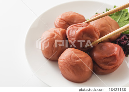 Salted plum  38425188