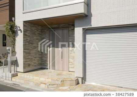 Housing Exterior Entrance Approach 38427589