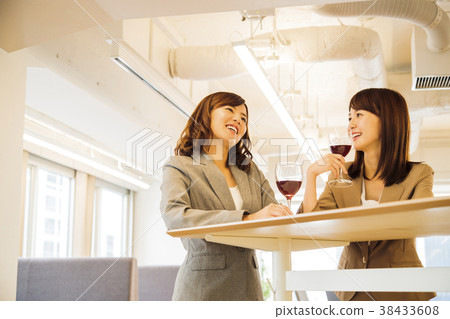 Drinking party Little girl Woman businessman Drinking party Little girl Woman businessman 38433608