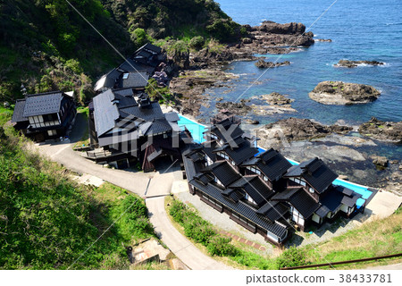 Noto Tamaki Yoshigaura溫泉酒店的燈 38433781