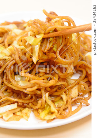 Tasty yakisoba 38434162