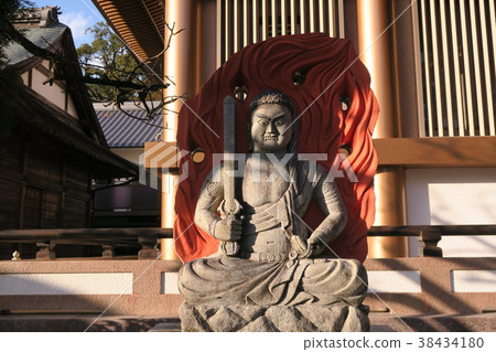 [四國88寺] 高知縣高知市夕陽下的善樂寺不動堂30號 38434180