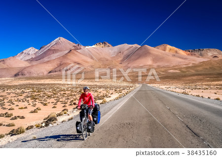 On the road to Park Lauca 38435160
