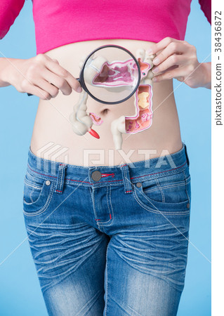 woman with colorectal cancer 38436872