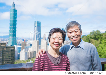 old couple selfie in taipei 38437325